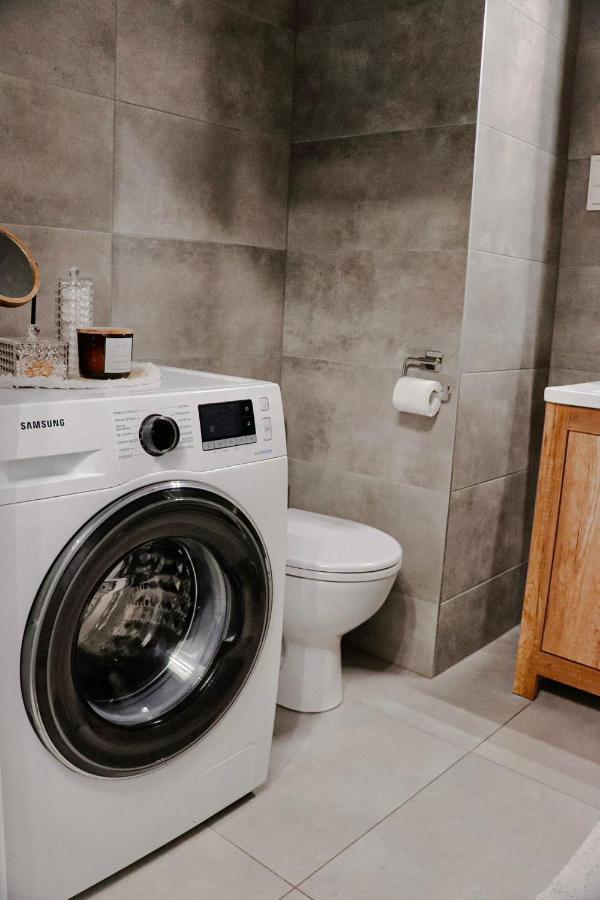 Lavender Hill Apartment Гданск Екстериор снимка
