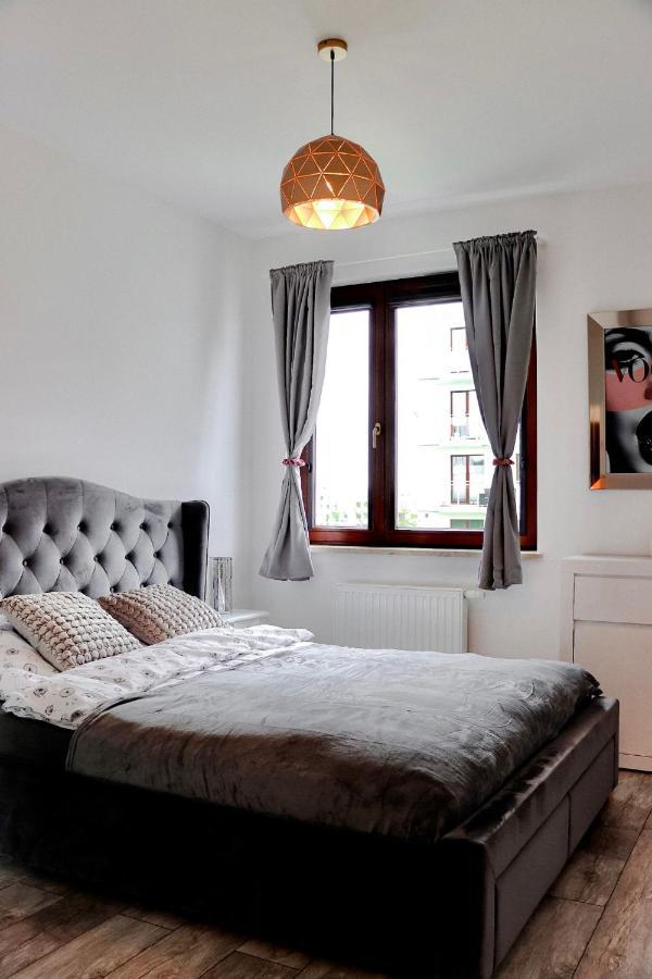 Lavender Hill Apartment Гданск Екстериор снимка